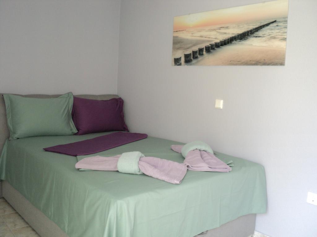 Serenada Apartment Nea Iraklitsa ภายนอก รูปภาพ