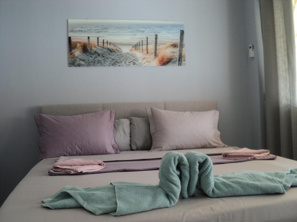 Serenada Apartment Nea Iraklitsa ภายนอก รูปภาพ