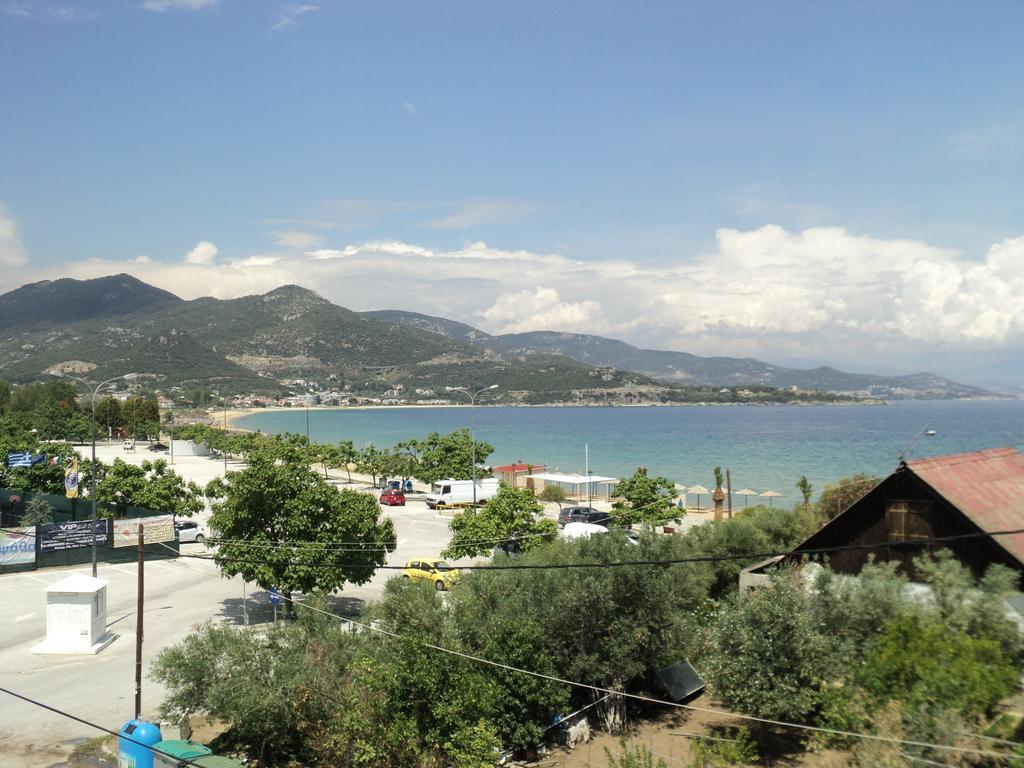 Serenada Apartment Nea Iraklitsa ภายนอก รูปภาพ